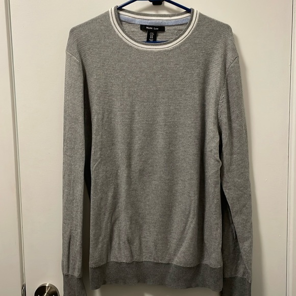 Mark Law Grey sweater with white trim collar - Picture 1 of 5